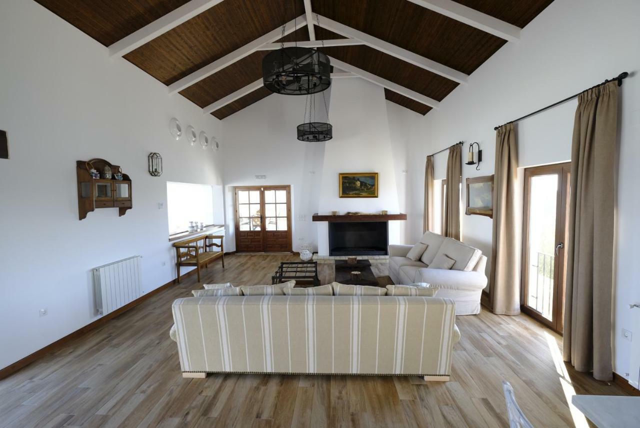 Casas De Alisne Vendégház Almodóvar del Río Kültér fotó