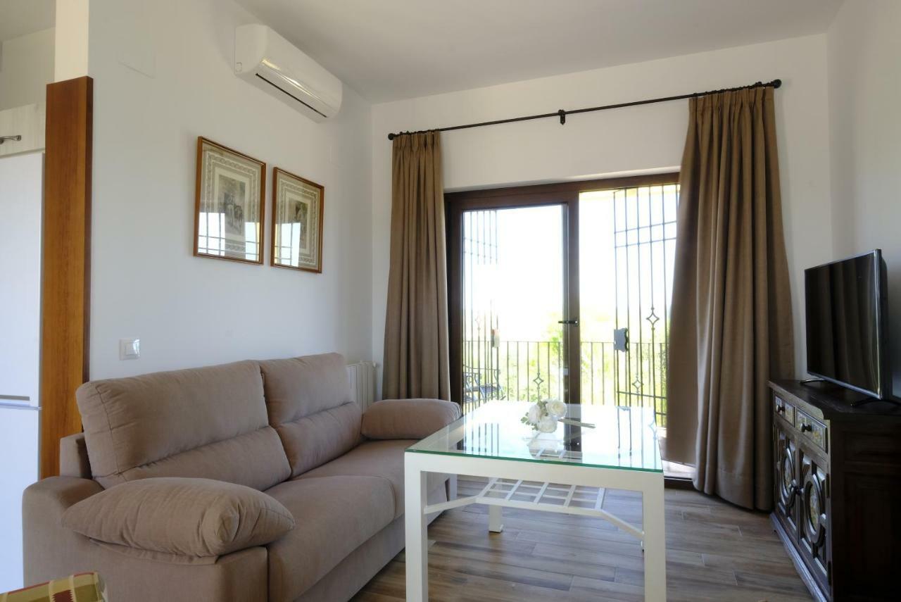 Casas De Alisne Vendégház Almodóvar del Río Kültér fotó